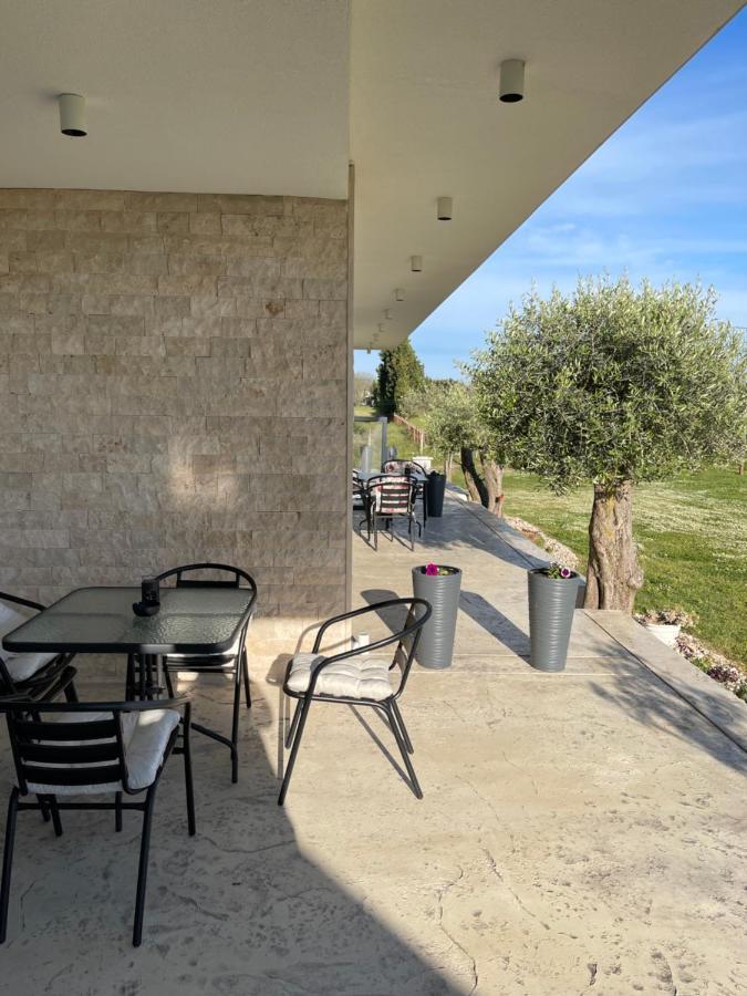 Lux Sereno Village Улцинь Екстер'єр фото