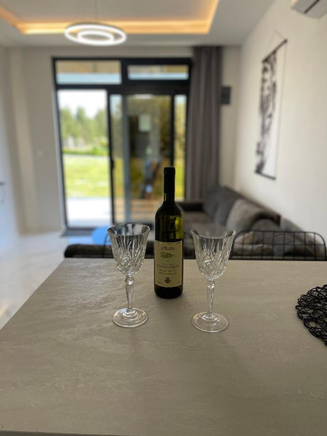 Lux Sereno Village Улцинь Екстер'єр фото